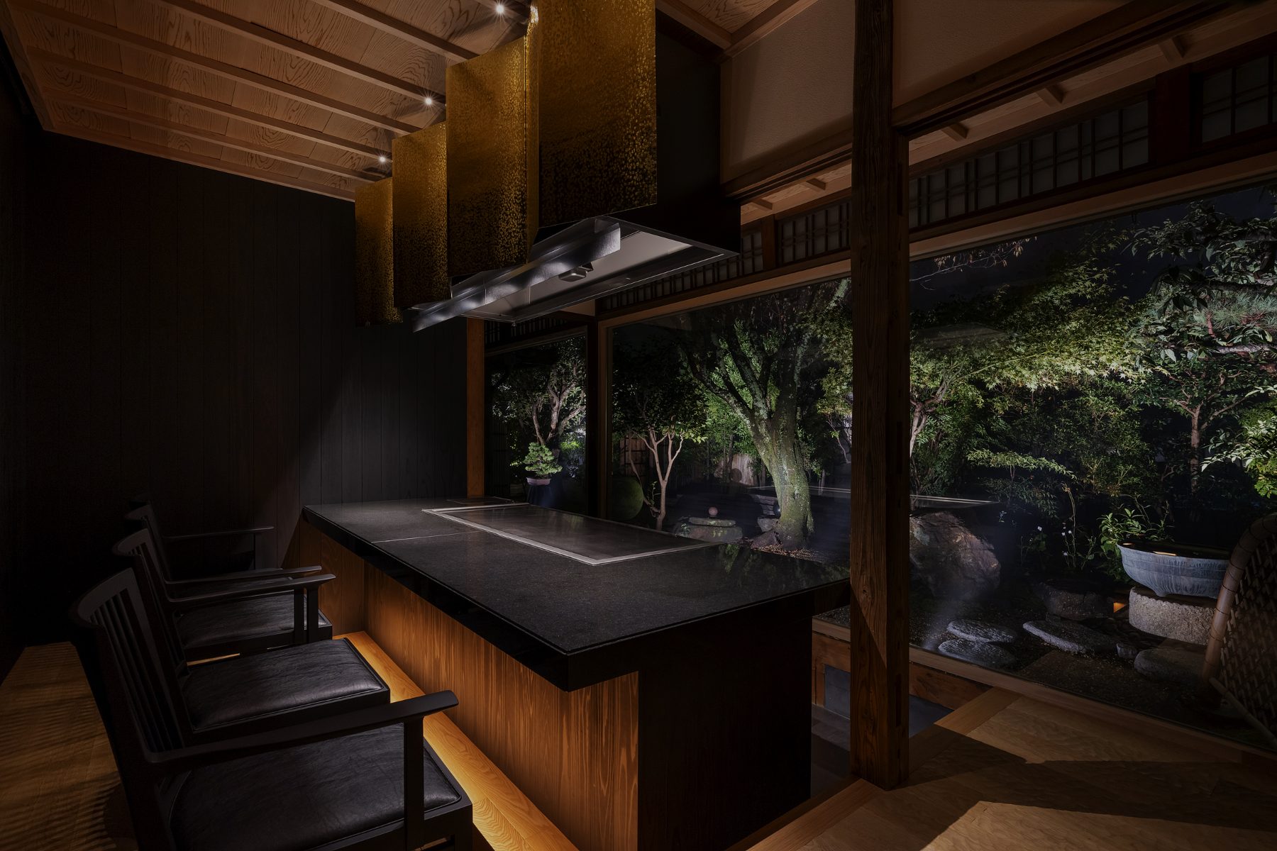 鉄板前の完全個室（4名様） — 東大寺門前 和 Nagomi